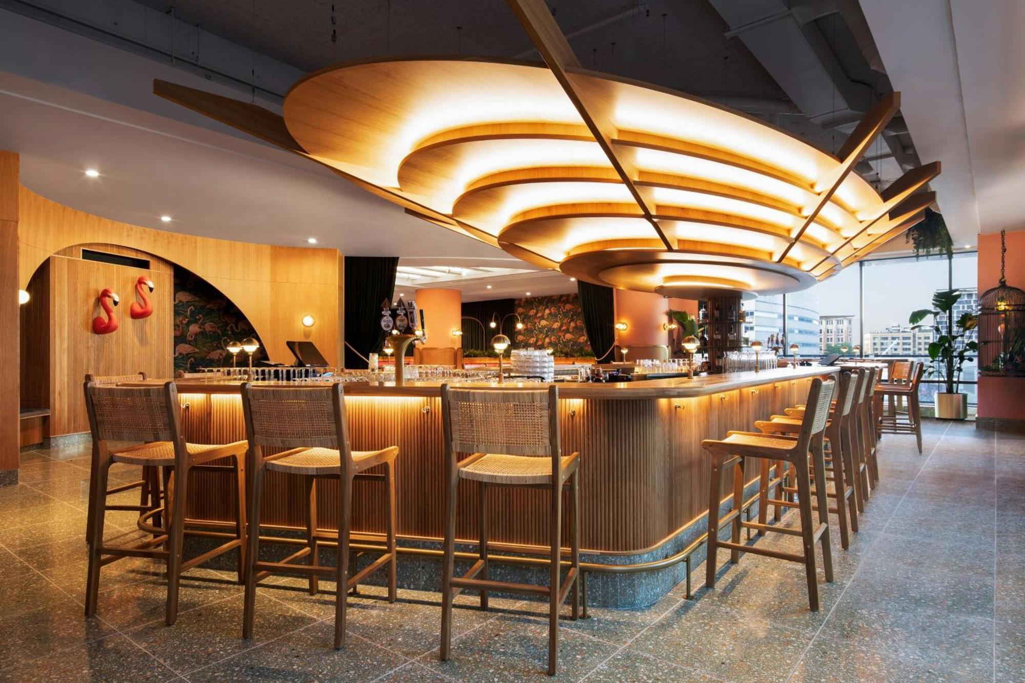 Honeyrose Hotel, Montreal, A Tribute Portfolio Hotel Bagian luar foto The bar at the 1959 Restaurant