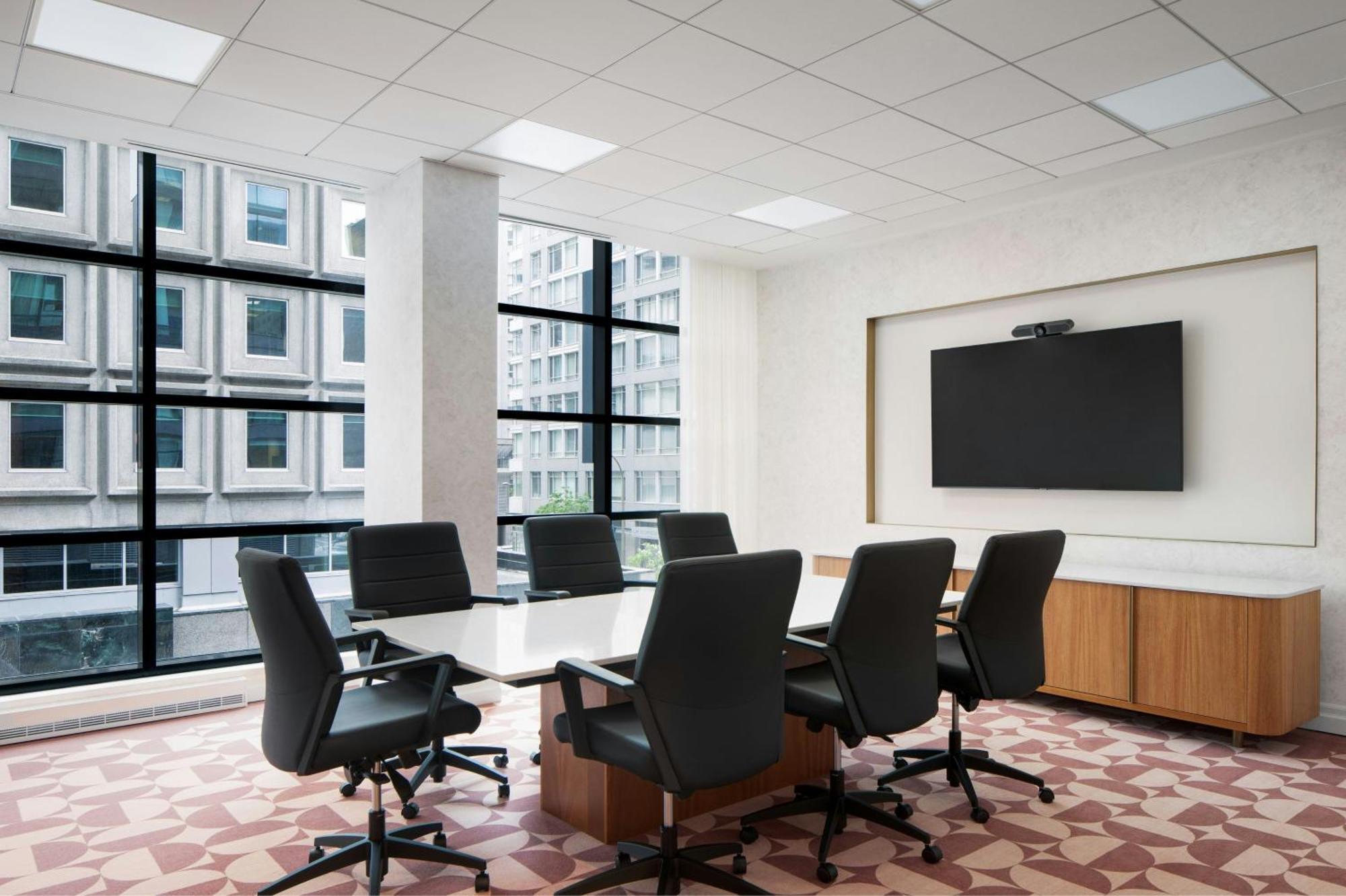 Honeyrose Hotel, Montreal, A Tribute Portfolio Hotel Bagian luar foto A meeting room at the Westin Boston Seaport District